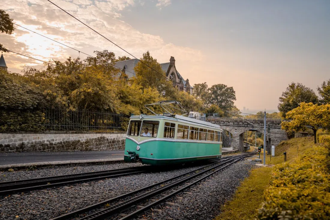 Drachenfelsbahn / Drachenfels, Bonn