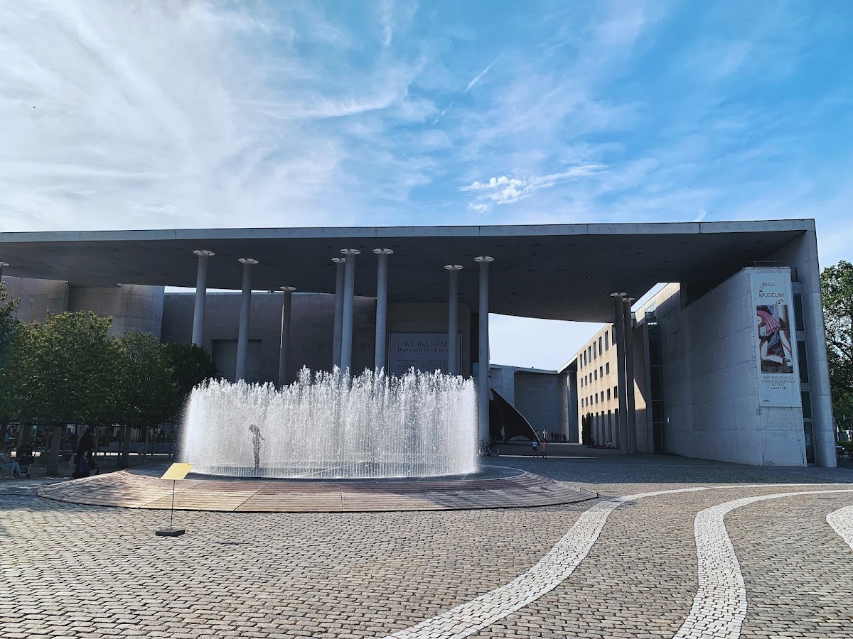 Bundeskunsthalle — photo 4