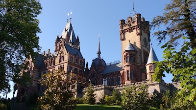Drachenfels & Schloss Drachenburg