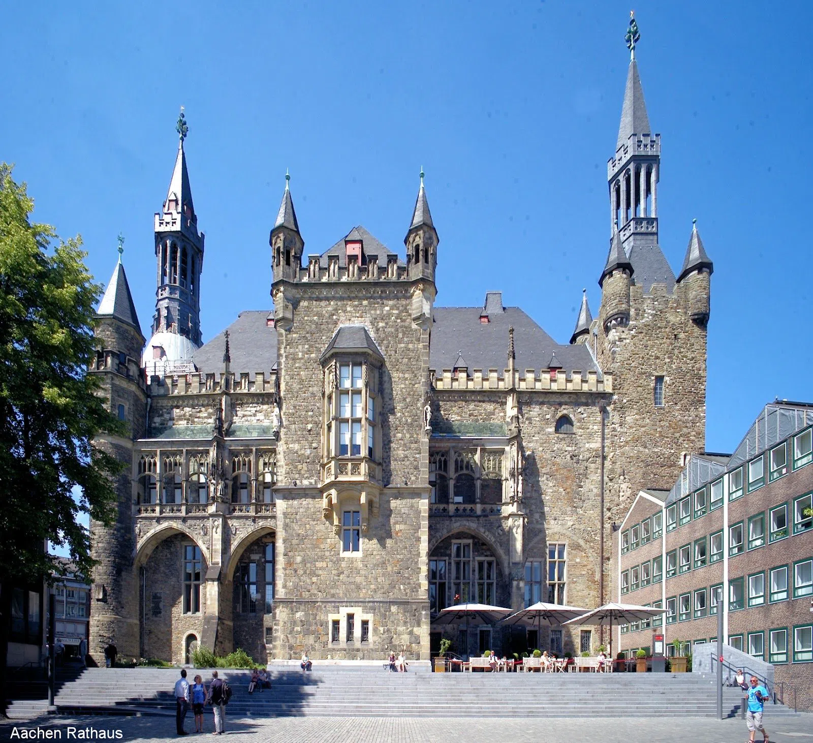 Aachen rådhus (Aachener Rathaus), Bonn