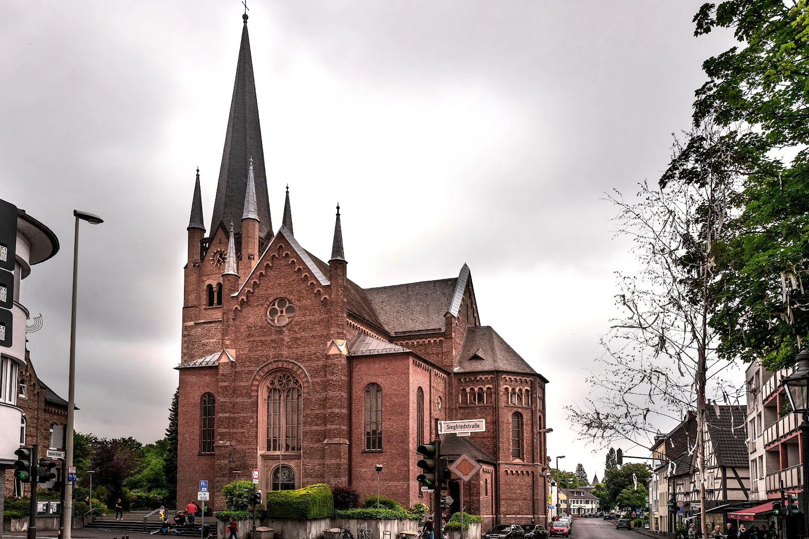 Katholische Pfarrkirche St. Severin, Bonn